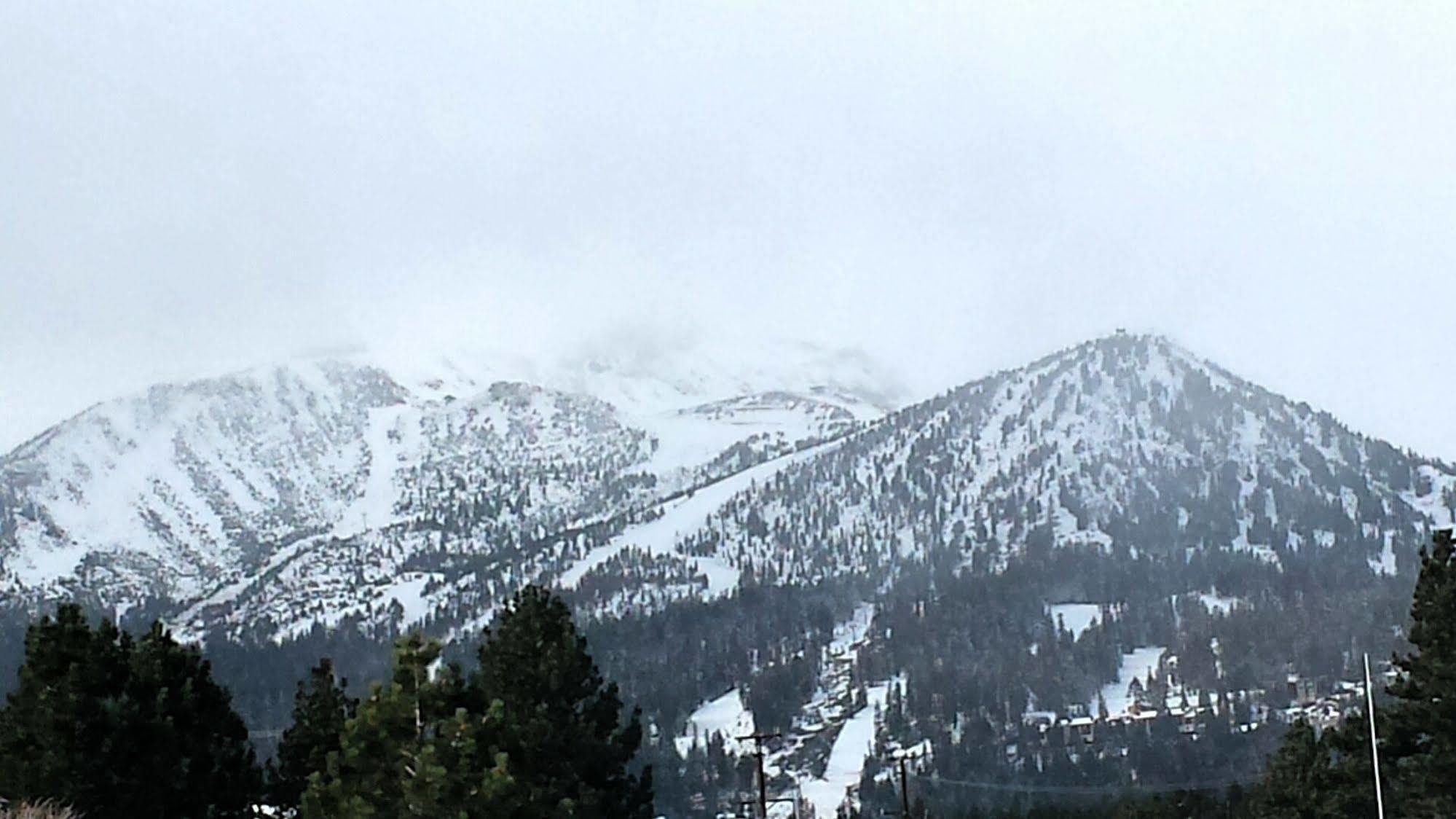 The Mammoth Creek Inn Mammoth Lakes Exteriör bild
